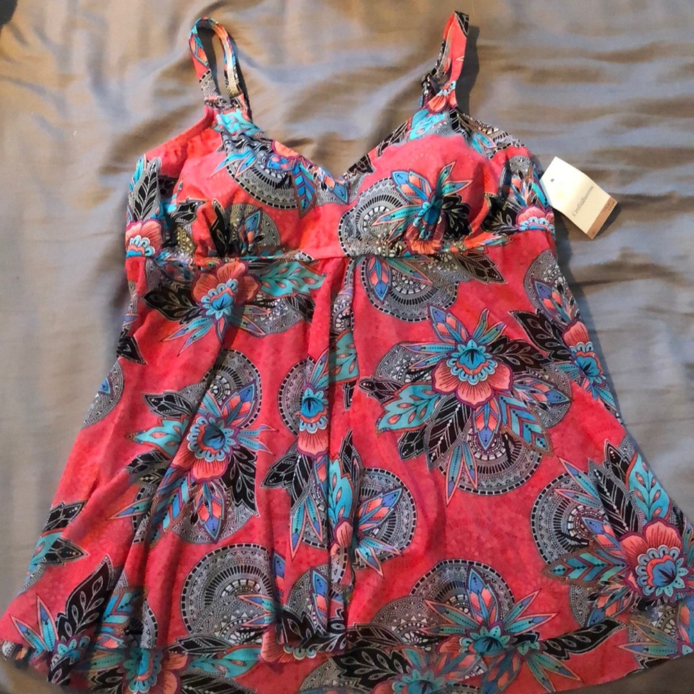Women’s swim top